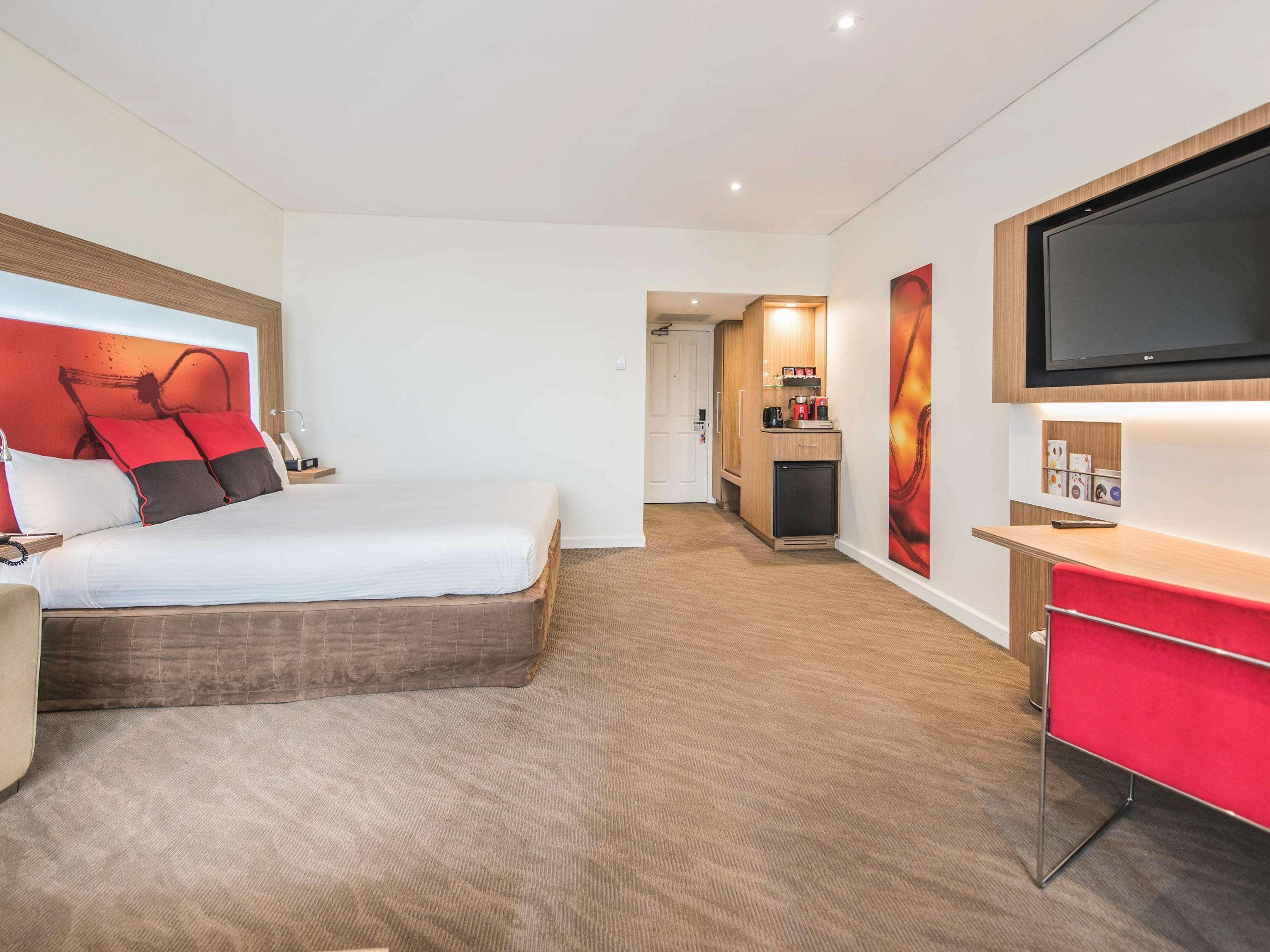 Novotel Sydney West Hq Rooty Hill Exteriör bild
